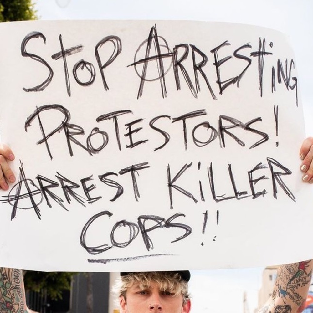 Meet your Posher, Tauriqua